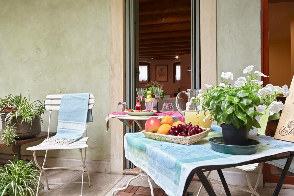 B&B Borgo Re Teodorico เวโรนา ภายนอก รูปภาพ