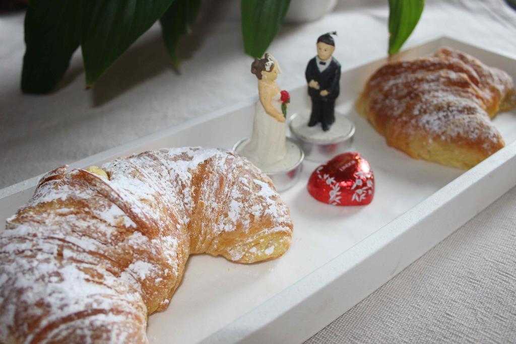 B&B Borgo Re Teodorico เวโรนา ภายนอก รูปภาพ