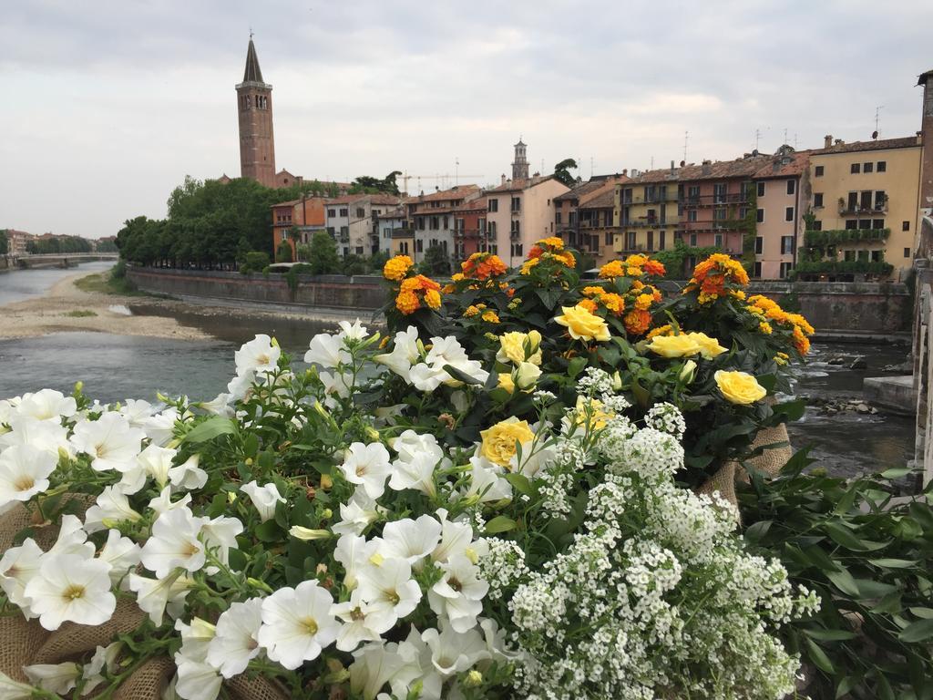 B&B Borgo Re Teodorico เวโรนา ภายนอก รูปภาพ