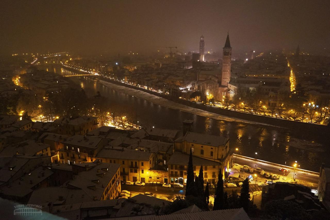 B&B Borgo Re Teodorico เวโรนา ภายนอก รูปภาพ